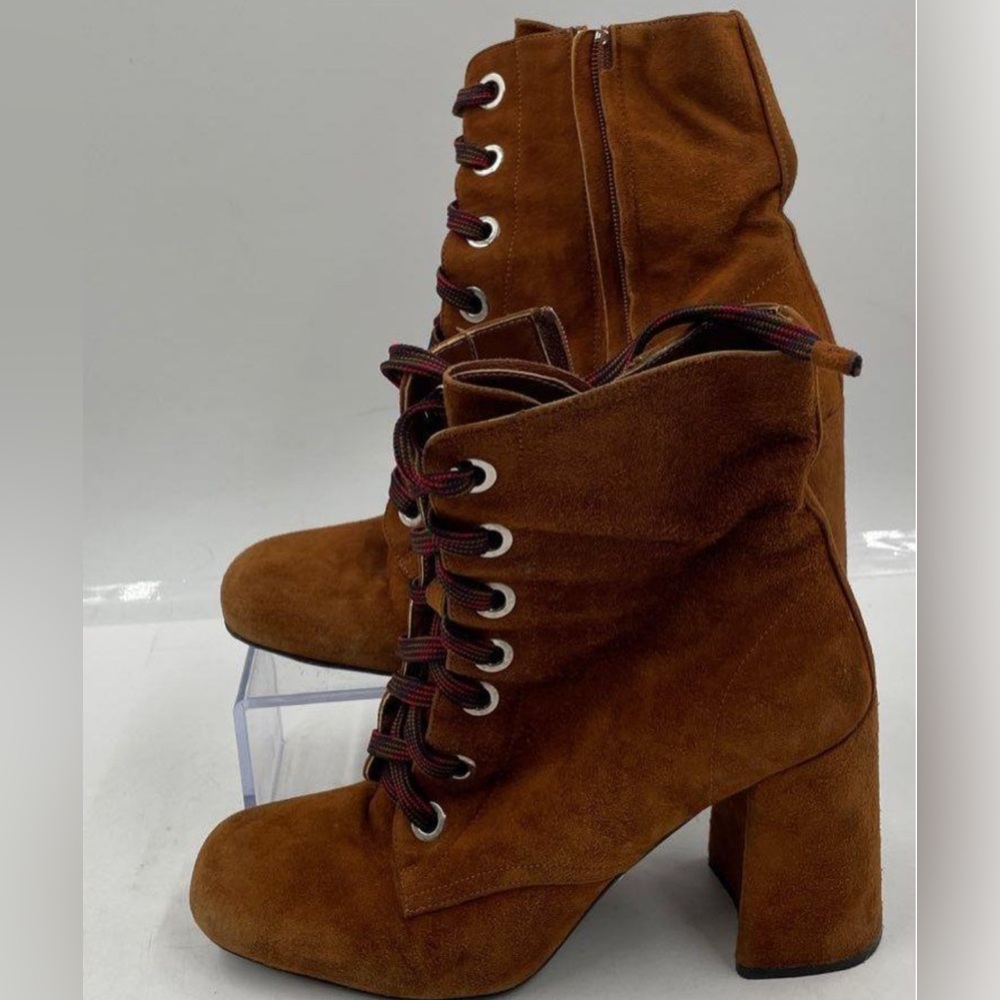 Prada Size 37/US 7 Tan Suede Leather Lace-Up Combat Boots with Block Heel + COA